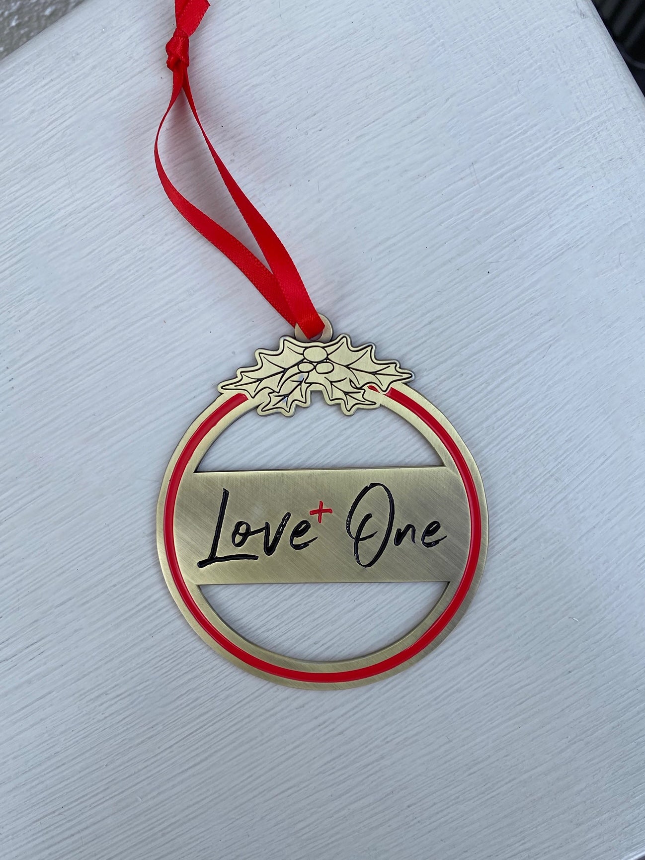 Circle Ornament